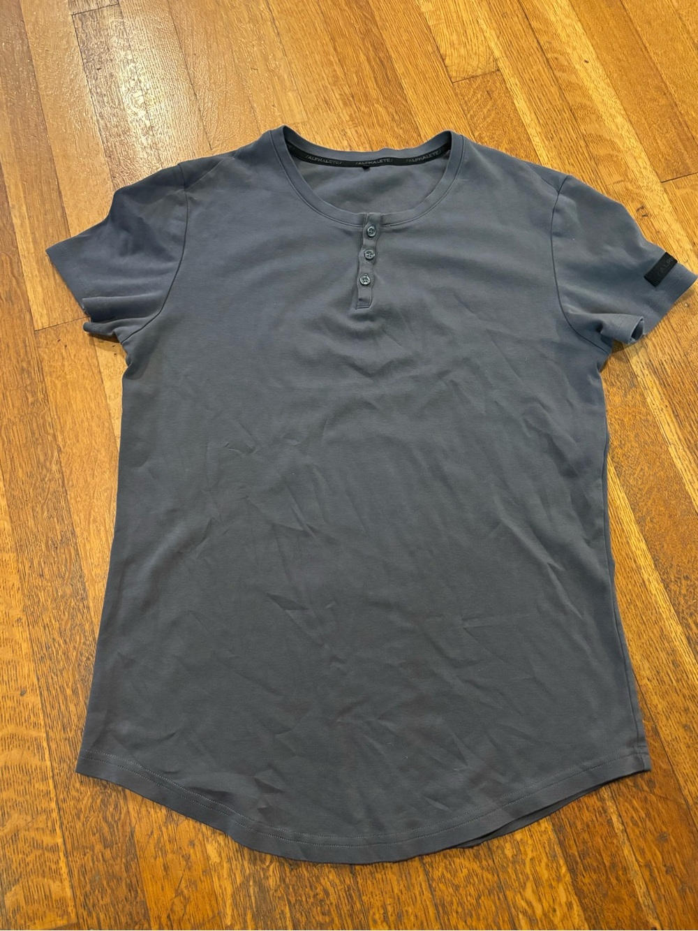 Alphalete Men's Lux Short Sleeve Henley